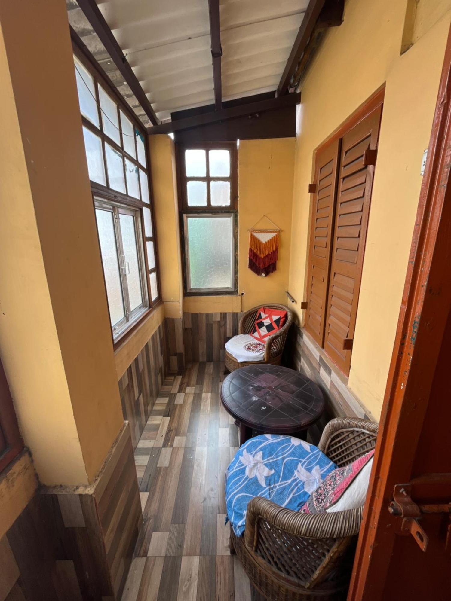 Backpackers Homestay -only For Backpackers & Travellers * Kolkata